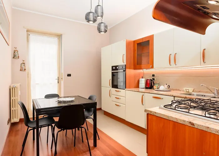 Relax Hideaway - Incantevole Comodo A Tutti I Servizi Lägenhet Turin