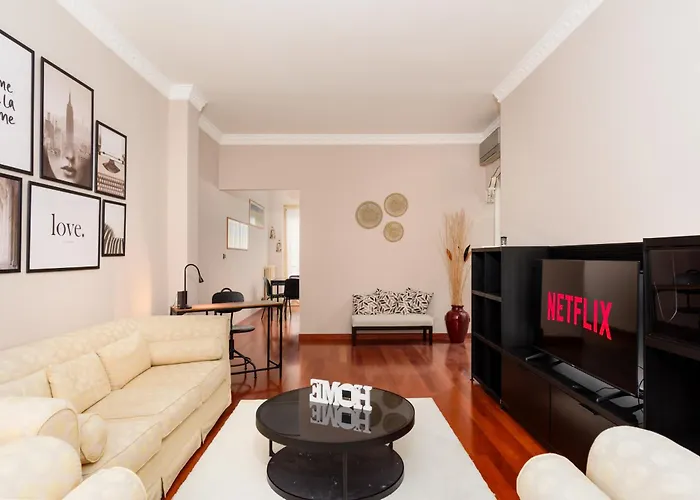 Relax Hideaway - Incantevole Comodo A Tutti I Servizi Turin